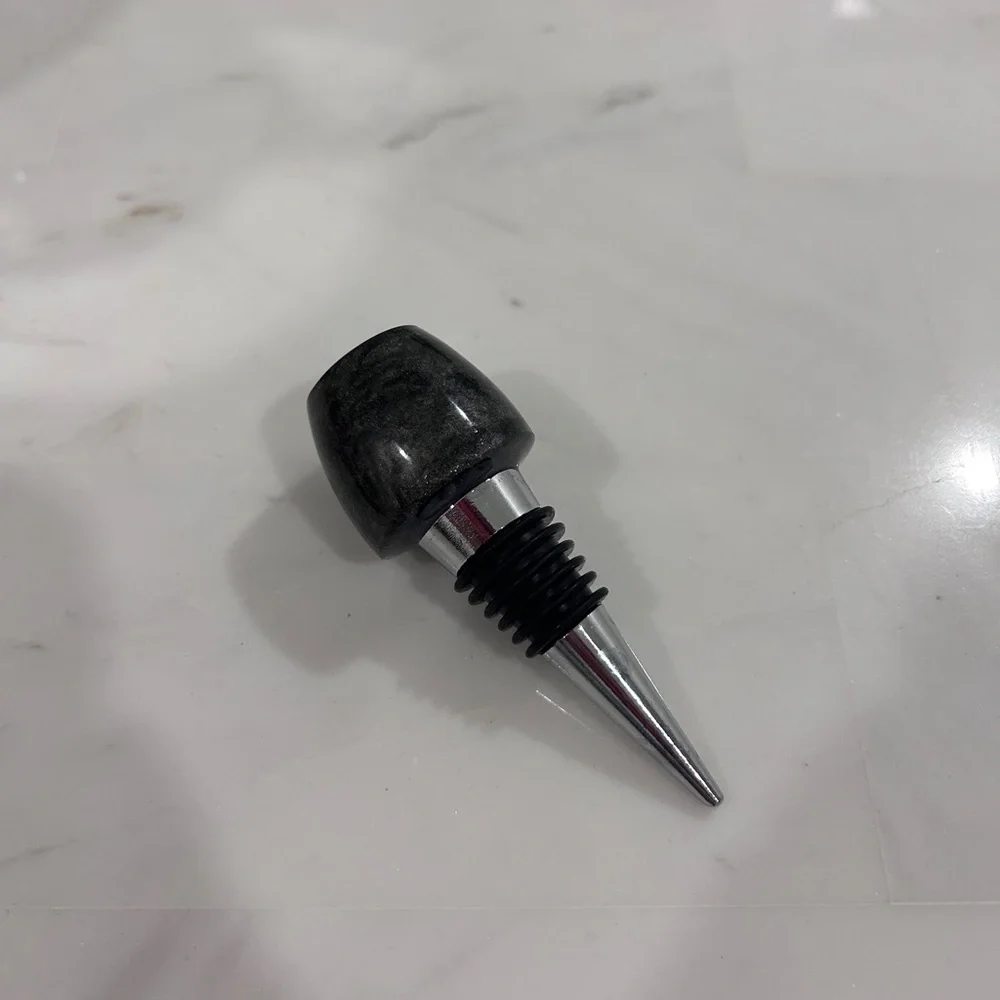 Elegant Silver and Black Wine Stopper